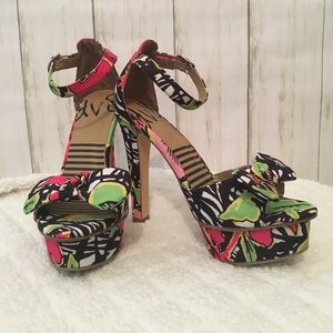 dv8 dolce vita floral pumps -sz 6